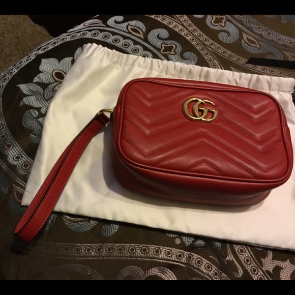🎉GUCCI MARMONT WRISTLET🎉FIRM - Picture 5 of 5